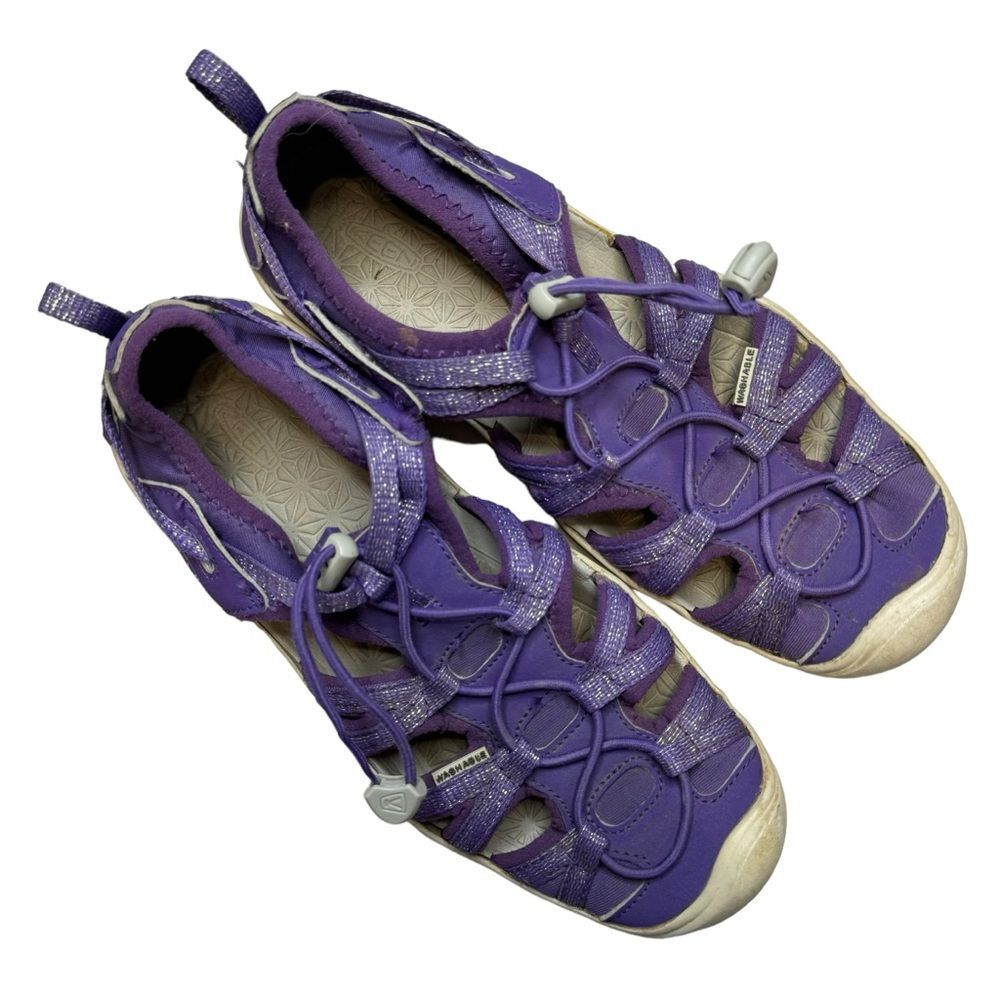 Keen Moxie Purple Waterproof Sandal Walking Shoes Beach Pool Size 4